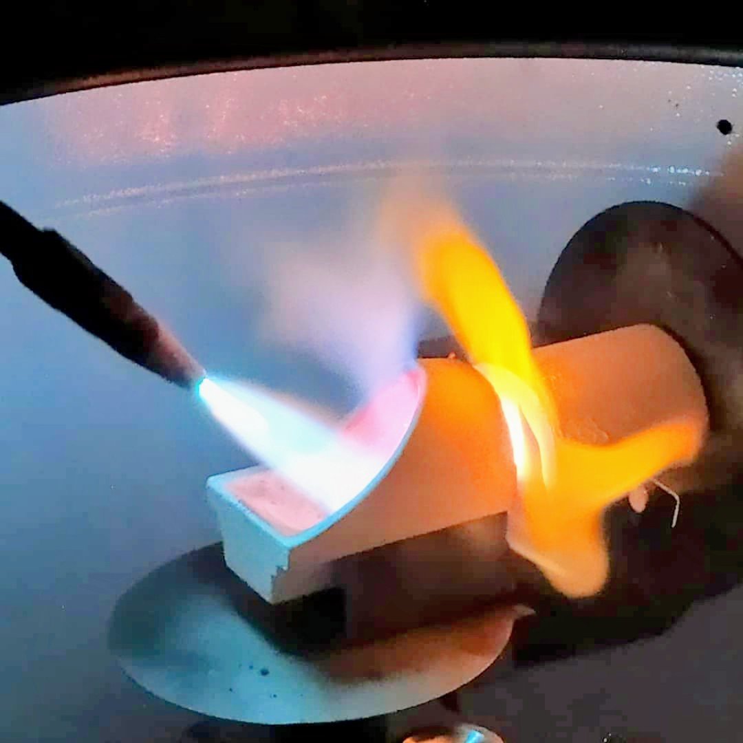 Proceso de colado en laboratorio